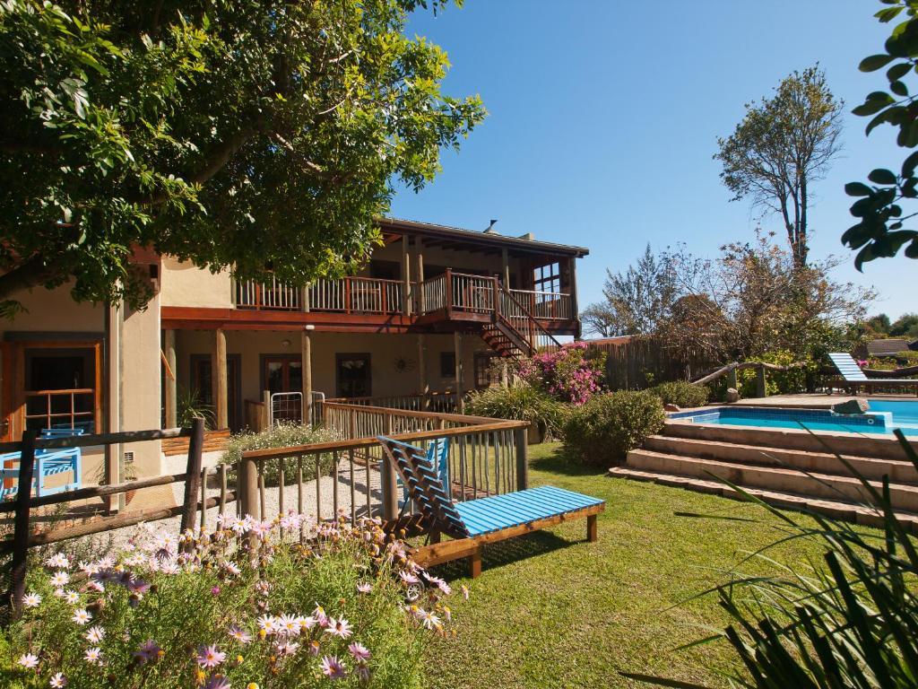At The Woods Guest House Stormsrivier Exterior photo